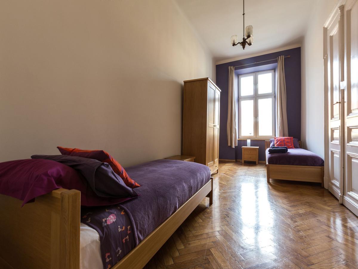 Spacious And Comfortable Flat In Krakau